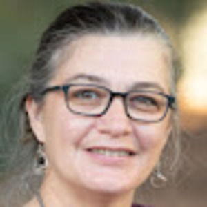 Meet your Posher, Janet